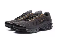 nike air max plus tn txt prm gray gold